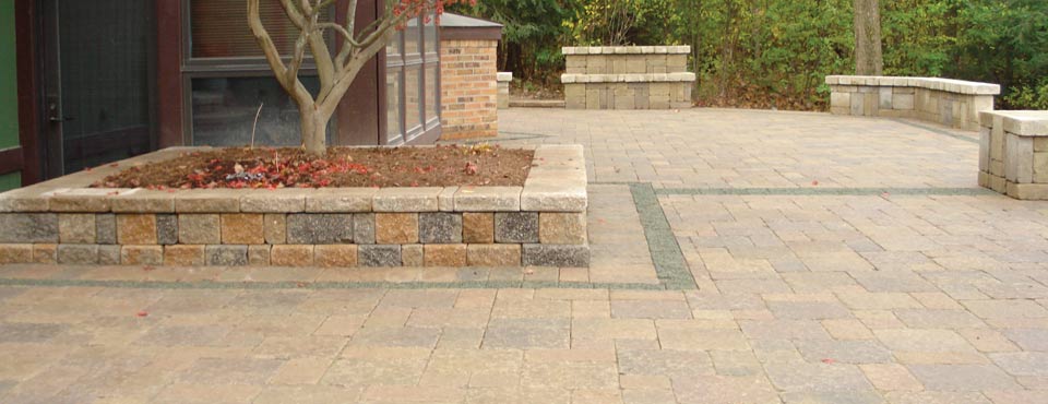Install - We provide you with the proper installation of hardscapes and softscapes.